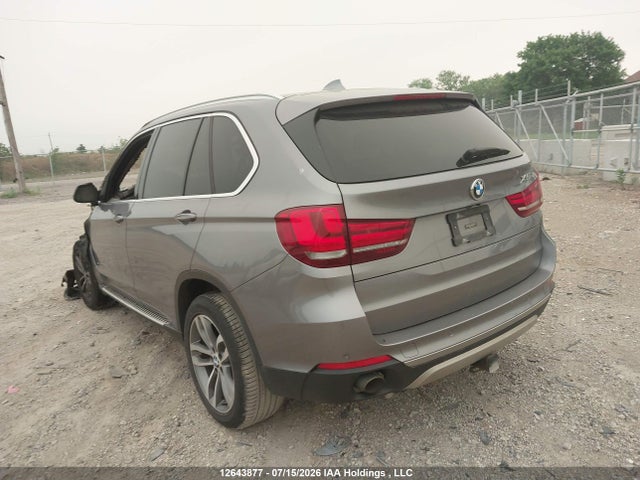 12643877 :رقم المزاد ، 5UXKR0C55F0K56051 vin ، 2015 Bmw X5 Xdrive35i مزاد بيع