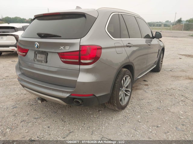 12643877 :رقم المزاد ، 5UXKR0C55F0K56051 vin ، 2015 Bmw X5 Xdrive35i مزاد بيع