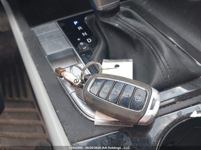KMHLN4AG3MU169375 Hyundai Elantra Ultimate Ivt With Two-tone Interior