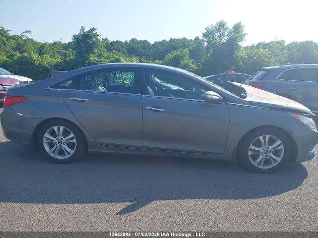 12643894 :رقم المزاد ، 5NPEC4AC4CH378777 vin ، 2012 Hyundai Sonata Limited مزاد بيع