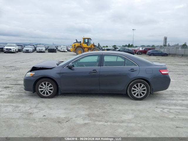 2011 Toyota Camry Se/le/xle მანქანა იყიდება აუქციონზე, vin: 4T1BF3EK0BU183331, აუქციონის ნომერი: 12643916
