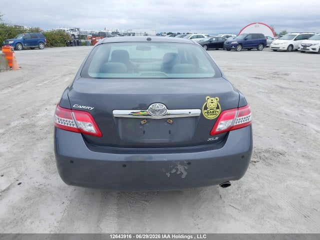 2011 Toyota Camry Se/le/xle მანქანა იყიდება აუქციონზე, vin: 4T1BF3EK0BU183331, აუქციონის ნომერი: 12643916