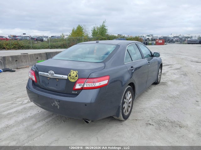 2011 Toyota Camry Se/le/xle მანქანა იყიდება აუქციონზე, vin: 4T1BF3EK0BU183331, აუქციონის ნომერი: 12643916