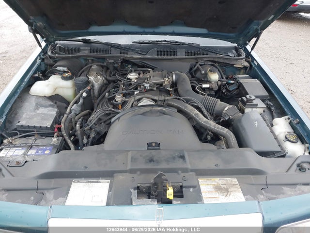 Продажа на аукционе авто 1997 Lincoln Town Car Signature, vin: 1LNLM82W0VY642286, номер лота: 12643944