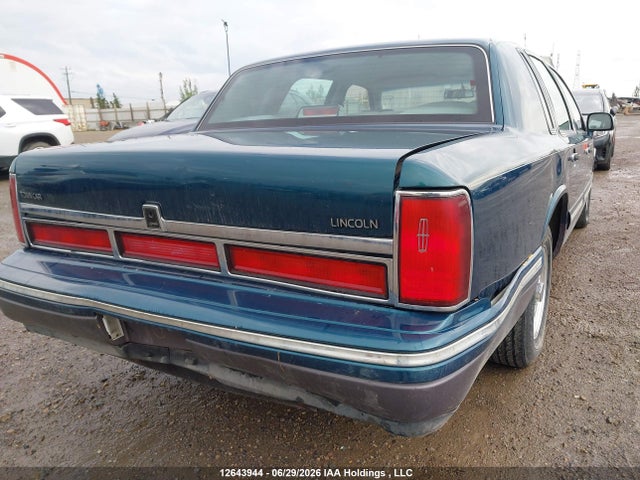 Продажа на аукционе авто 1997 Lincoln Town Car Signature, vin: 1LNLM82W0VY642286, номер лота: 12643944