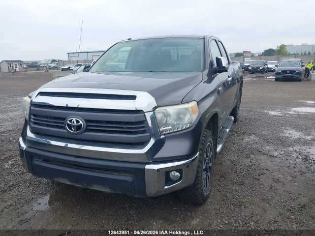 Продажа на аукционе авто 2015 Toyota Tundra Sr 5.7l V8, vin: 5TFUY5F19FX467375, номер лота: 12643951