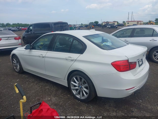 Aukcja sprzedaży 2013 Bmw 320i Xdrive, vin: WBA3C3C58DF146725, numer aukcji: 12643966