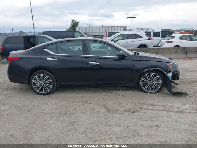 2024 Nissan Altima Platinum მანქანა იყიდება აუქციონზე, vin: 1N4BL4FW3RN379584, აუქციონის ნომერი: 12643973