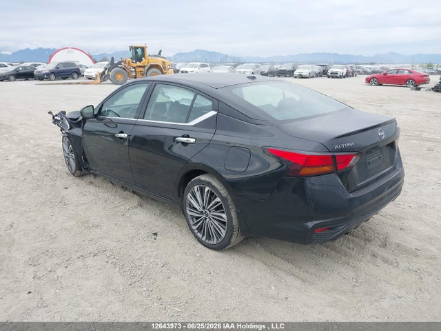 2024 Nissan Altima Platinum მანქანა იყიდება აუქციონზე, vin: 1N4BL4FW3RN379584, აუქციონის ნომერი: 12643973