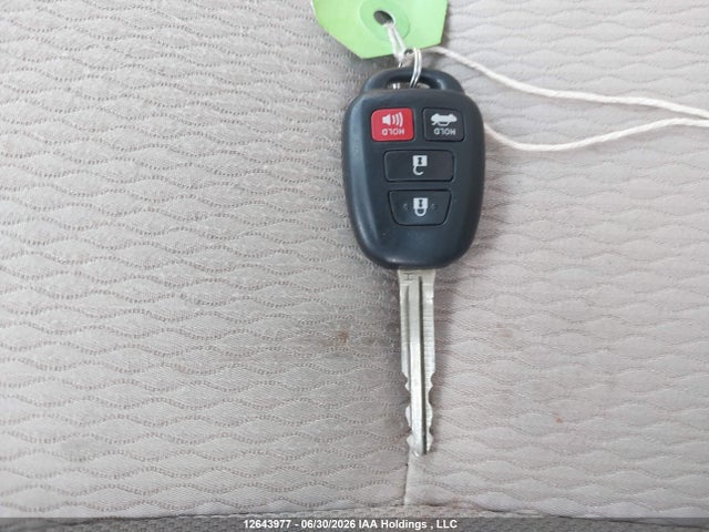 Продаж на аукціоні авто 2015 Toyota Corolla Le, vin: 2T1BURHE7FC299910, номер лоту: 12643977