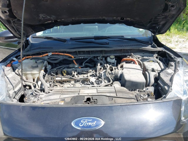 Продажа на аукционе авто 2021 Ford Escape Titanium Hybrid, vin: 1FMCU9DZ3MUA40761, номер лота: 12643982