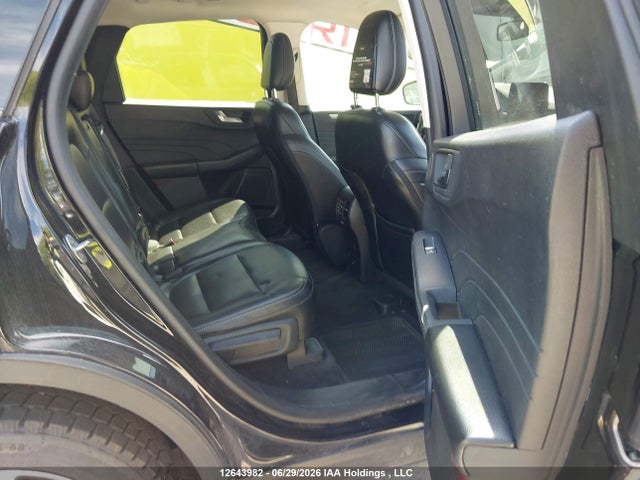 Продажа на аукционе авто 2021 Ford Escape Titanium Hybrid, vin: 1FMCU9DZ3MUA40761, номер лота: 12643982
