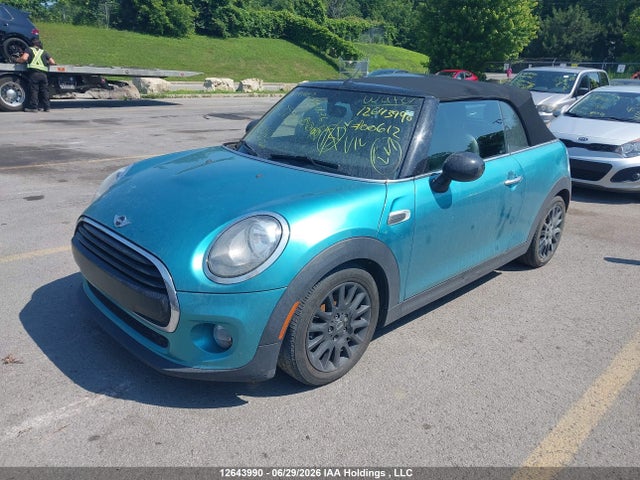 Mini Convertible Cooper 2018 WMWWG5C53J3D00612 Image 2