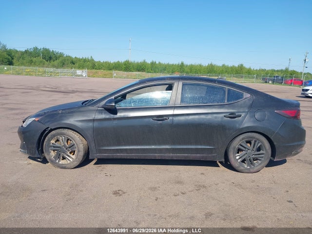 2020 Hyundai Elantra Preferred With Sun And Safety Package Auto Ivt მანქანა იყიდება აუქციონზე, vin: KMHD84LF7LU903014, აუქციონის ნომერი: 12643991