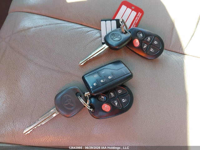Aukcja sprzedaży 2011 Toyota Sienna Xle/limited, vin: 5TDYK3DC5BS133808, numer aukcji: 12643995