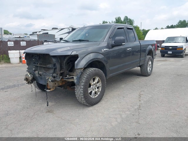 12644005 :رقم المزاد ، 1FTFX1EF4FFA26518 vin ، 2015 Ford F-150 Lariat/xl/xlt مزاد بيع