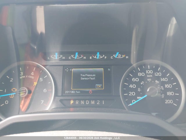 12644005 :رقم المزاد ، 1FTFX1EF4FFA26518 vin ، 2015 Ford F-150 Lariat/xl/xlt مزاد بيع