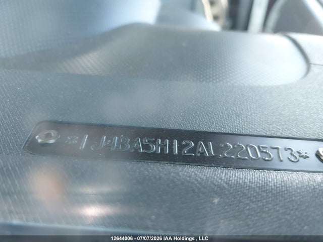 Продаж на аукціоні авто 2010 Jeep Wrangler Unlimited Sahara, vin: 1J4BA5H12AL220573, номер лоту: 12644006