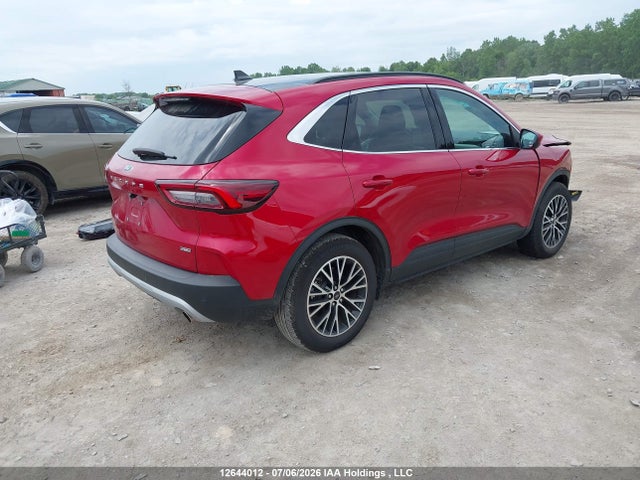 1FMCU0E11SUA38623 Ford Escape Phev
