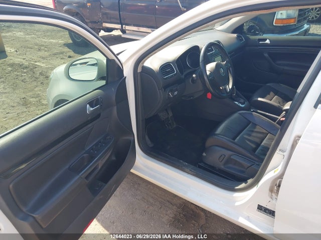 Продажа на аукционе авто 2013 Volkswagen Golf 2.0 Tdi Comfortline/2.0 Tdi Highline, vin: 3VWPL7AJ0DM669228, номер лота: 12644023