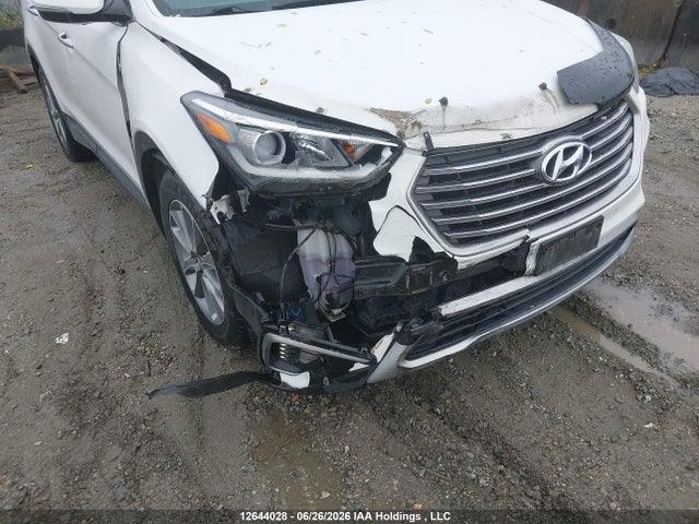 12644028 :رقم المزاد ، KM8SNDHF2JU285607 vin ، 2018 Hyundai Santa Fe Se/limited مزاد بيع