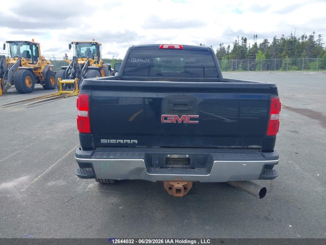 1GT12ZE86FF571290 GMC Sierra 2500hd Slt
