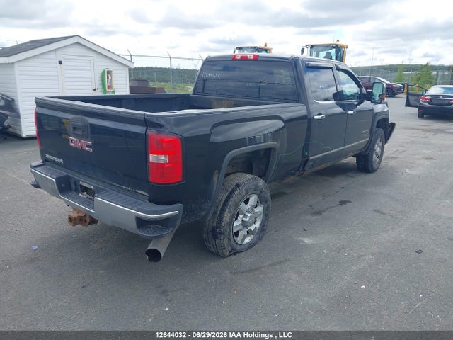 1GT12ZE86FF571290 GMC Sierra 2500hd Slt