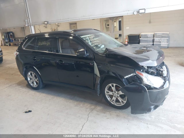 Mitsubishi OUTLANDER GT 2014 JA4JZ4AX8EZ605183 Image 14