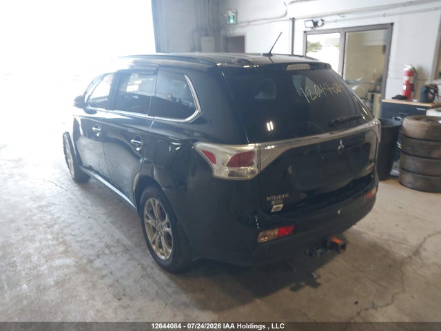 Mitsubishi OUTLANDER GT 2014 JA4JZ4AX8EZ605183 Image 3