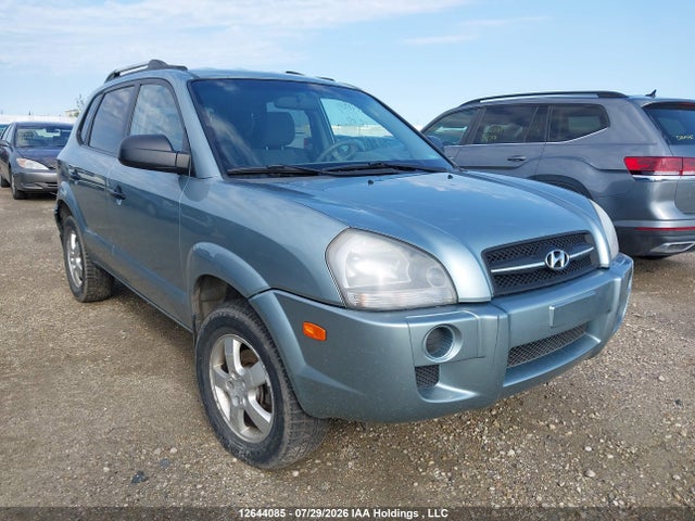 2006 Hyundai Tucson Gl მანქანა იყიდება აუქციონზე, vin: KM8JM12B76U454692, აუქციონის ნომერი: 12644085