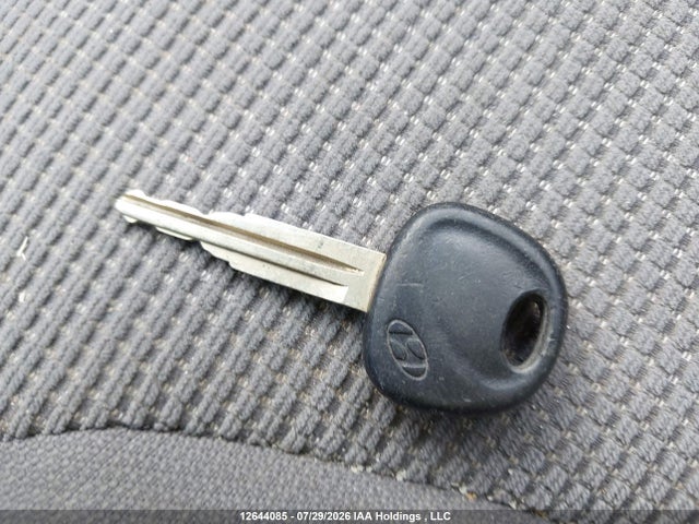 2006 Hyundai Tucson Gl მანქანა იყიდება აუქციონზე, vin: KM8JM12B76U454692, აუქციონის ნომერი: 12644085