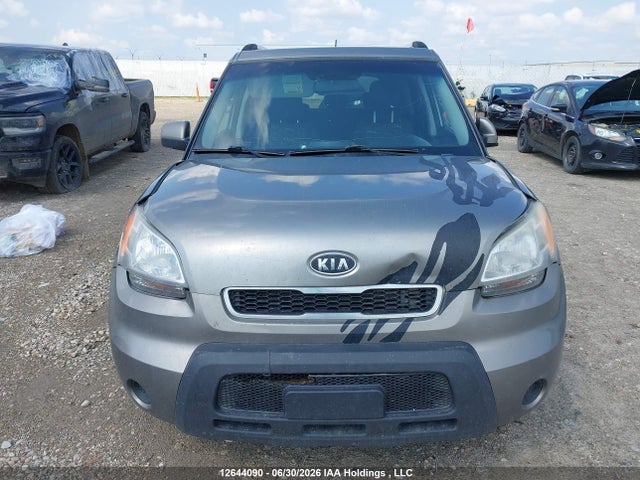 12644090 :رقم المزاد ، KNDJT2A22A7073368 vin ، 2010 Kia Soul +/!/sport مزاد بيع