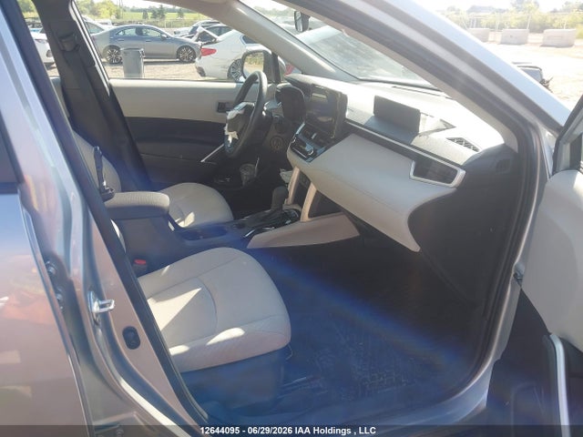 Продажа на аукционе авто 2024 Toyota Corolla Cross L, vin: 7MUAAAAG4RV106972, номер лота: 12644095