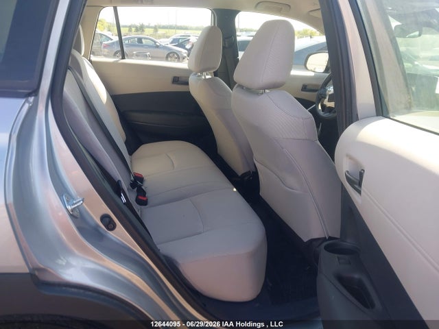 Продажа на аукционе авто 2024 Toyota Corolla Cross L, vin: 7MUAAAAG4RV106972, номер лота: 12644095