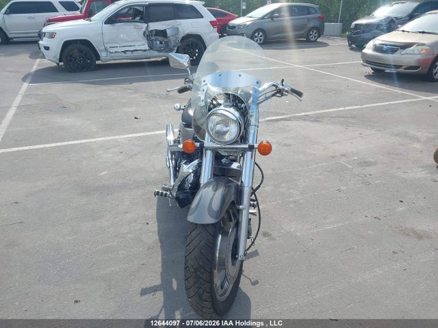 12644097 :رقم المزاد ، 1HFSC43256A600137 vin ، 2006 Honda Vt1100 C2d مزاد بيع