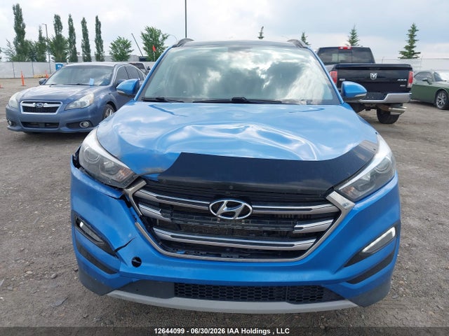 Продажа на аукционе авто 2017 Hyundai Tucson Limited/sport And Eco/se, vin: KM8J3CA27HU301877, номер лота: 12644099