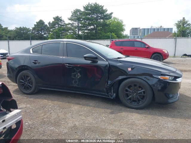 Продаж на аукціоні авто 2022 Mazda 3 Select, vin: JM1BPAB74N1501592, номер лоту: 12644101