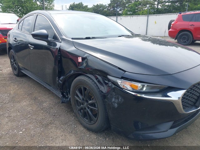 Продаж на аукціоні авто 2022 Mazda 3 Select, vin: JM1BPAB74N1501592, номер лоту: 12644101