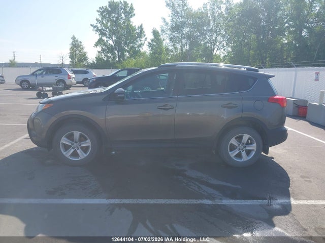2014 Toyota Rav4 Xle მანქანა იყიდება აუქციონზე, vin: 2T3RFREV6EW216677, აუქციონის ნომერი: 12644104