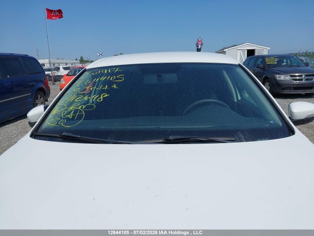 2015 Volkswagen Jetta 1.8 Tsi Comfortline/1.8 Tsi Trendline+ მანქანა იყიდება აუქციონზე, vin: 3VWB07AJ1FM412648, აუქციონის ნომერი: 12644105