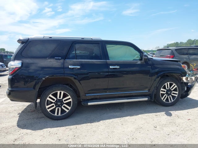 Toyota 4RUNNER SR5 2018 JTEBU5JR5J5497263 Image 12