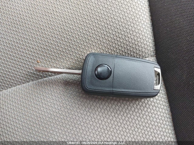 12644153 :رقم المزاد ، 1G1PL5SH9E7128797 vin ، 2014 Chevrolet Cruze Ls مزاد بيع