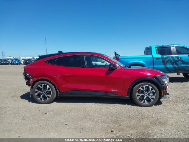 Ford Mustang Mach-e Premium 2021 3FMTK3SSXMMA32217 Image 14