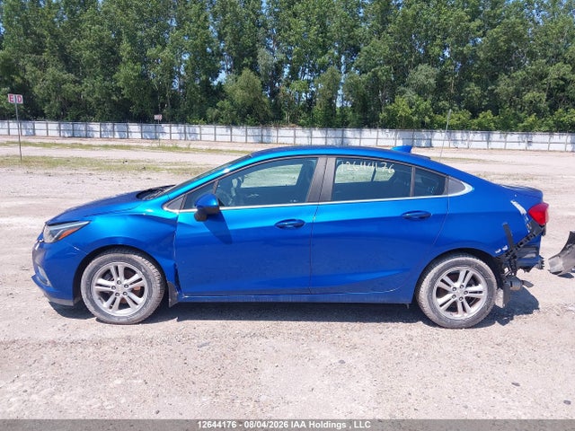 1G1BE5SM4J7113880 Chevrolet Cruze Lt Auto