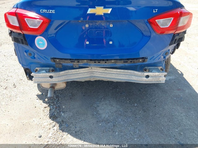1G1BE5SM4J7113880 Chevrolet Cruze Lt Auto