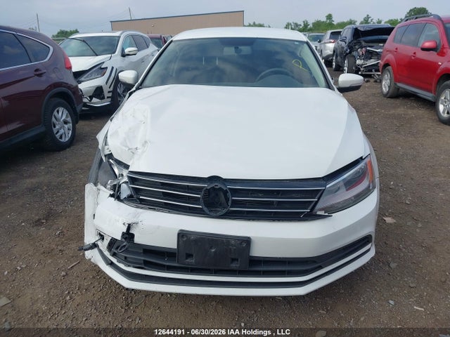 12644191 :رقم المزاد ، 3VWD07AJ7FM226962 vin ، 2015 Volkswagen Jetta 1.8 Tsi Comfortline/1.8 Tsi Trendline+ مزاد بيع