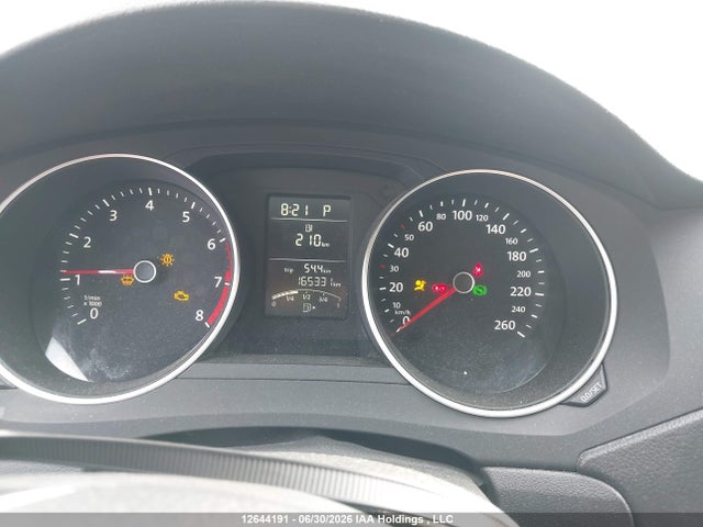 12644191 :رقم المزاد ، 3VWD07AJ7FM226962 vin ، 2015 Volkswagen Jetta 1.8 Tsi Comfortline/1.8 Tsi Trendline+ مزاد بيع