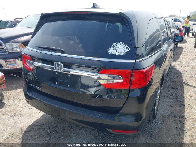 Honda Odyssey 2018 5FNRL6H28JB501499 Image 4