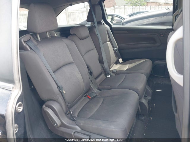 Honda Odyssey 2018 5FNRL6H28JB501499 Image 8