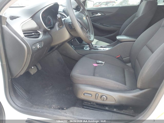 Chevrolet MALIBU LT 2022 1G1ZD5ST4NF143465 Image 5
